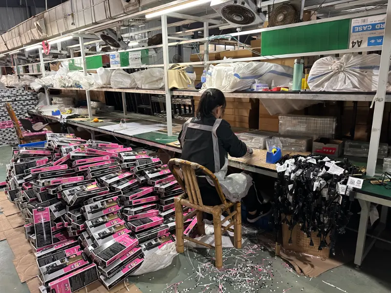 Ningbo Ruishi Technology Co., Ltd. uradno lansira bakrene glavnike visoke trdnosti. Ningbo Ruishi Technology Co., Ltd. uradno lansira bakrene glavnike visoke trdnosti.